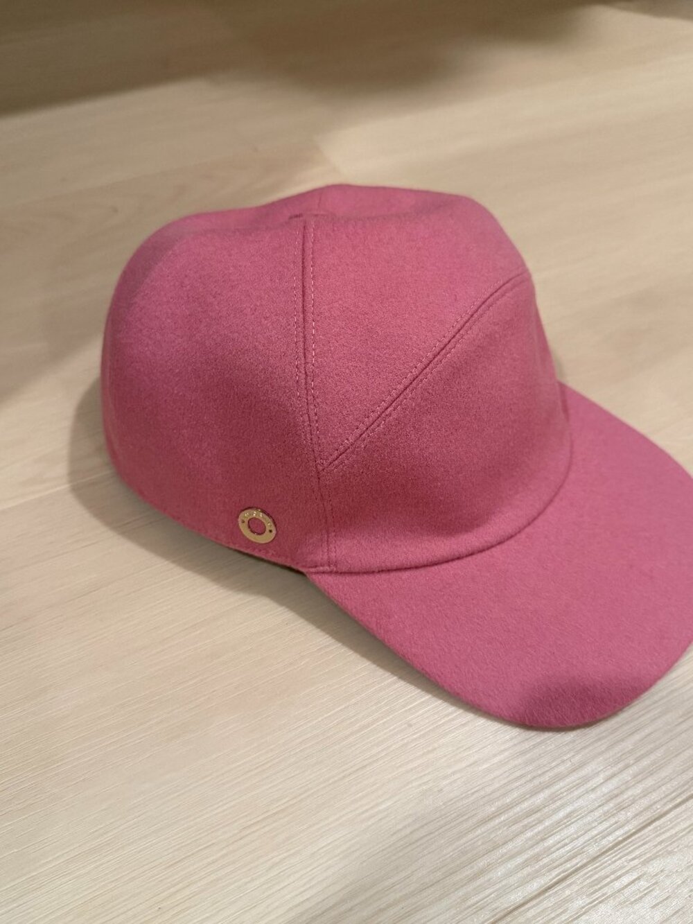 Loro Piana Pink Cashmere Cap – Elegant Minimal Luxury